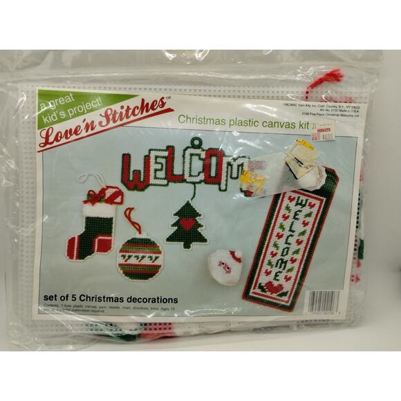 Love'n Stitches Set of 5 Decorations - Plastic Canvas Kit - Cross Stitch - Picture 1 of 3